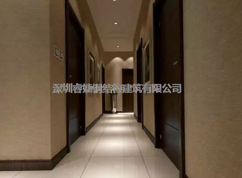 睿婕鋼結構裝修：260平米現(xiàn)代簡約別墅，黑白色調一樣出眾(圖6)